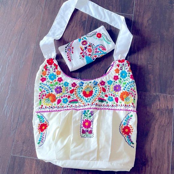 ❌SOLD❌Mexican Channel Purse and Wallet - Picture 3 of 3